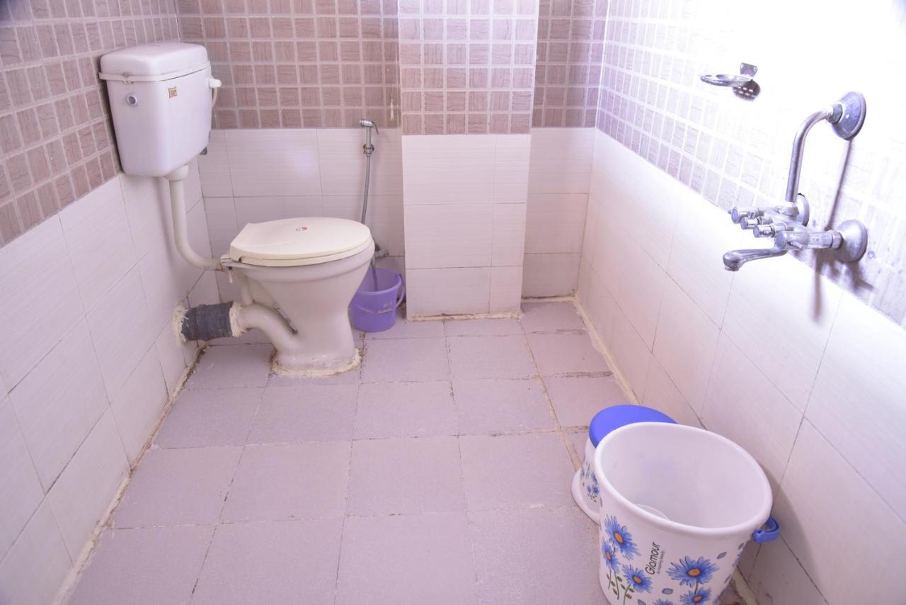 Hotel Drishti Inn Khāpri Dış mekan fotoğraf